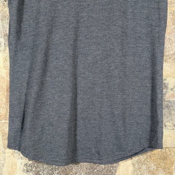 Anvil‎ Tee Woman's Medium Gray Chicago's Finest Police CPD V-Neck Scoop Neck - Picture 9 of 13